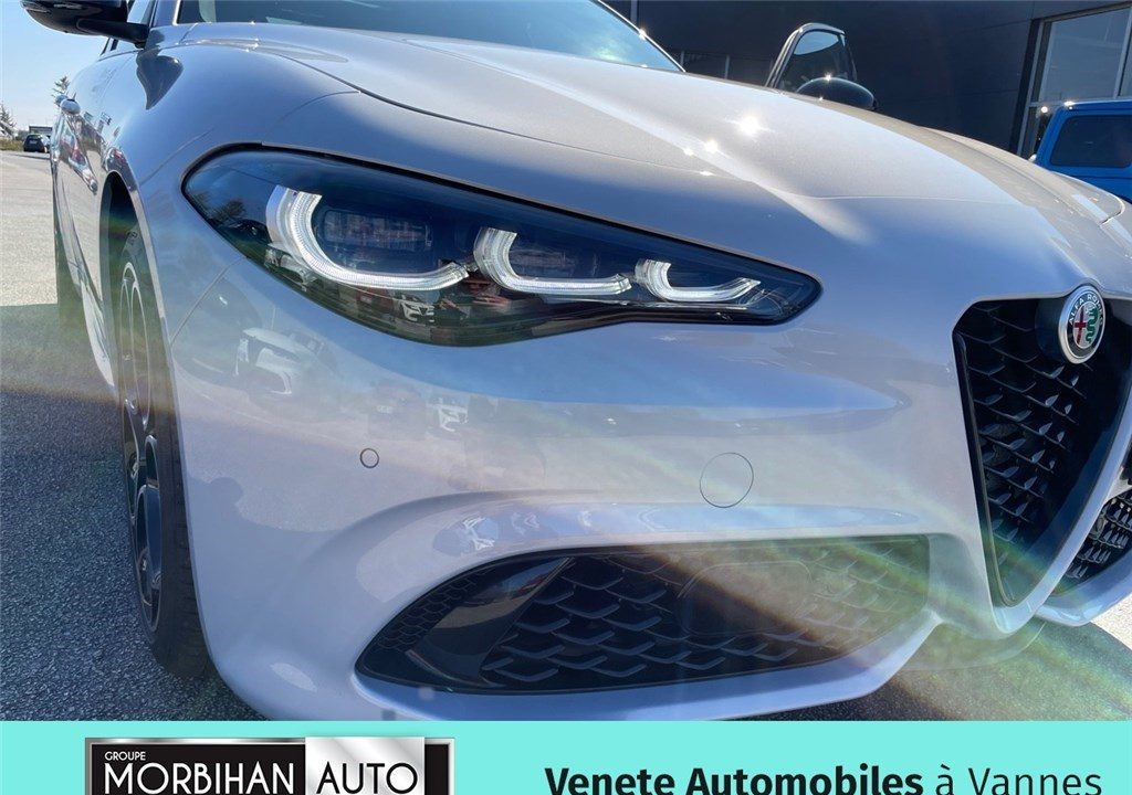ALFA ROMEO GIULIA 2.2 160 CH AT8
