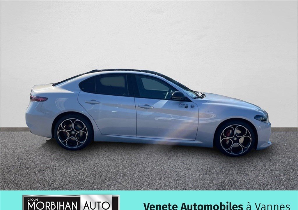 ALFA ROMEO GIULIA 2.2 160 CH AT8