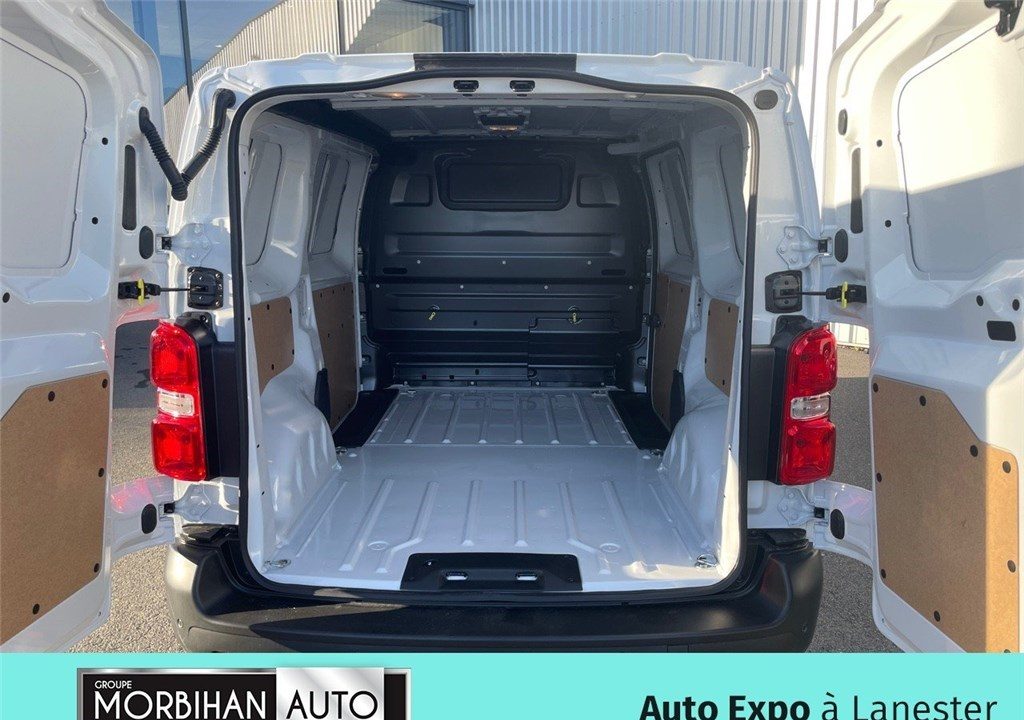 FIAT SCUDO FOURGON BLUEHDI 145 M BVM6