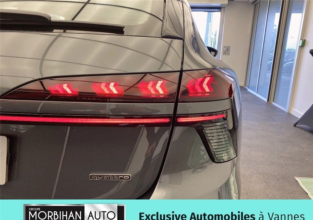 AUDI A6 AVANT TDI 204 CH S TRONIC 7 QUATTRO