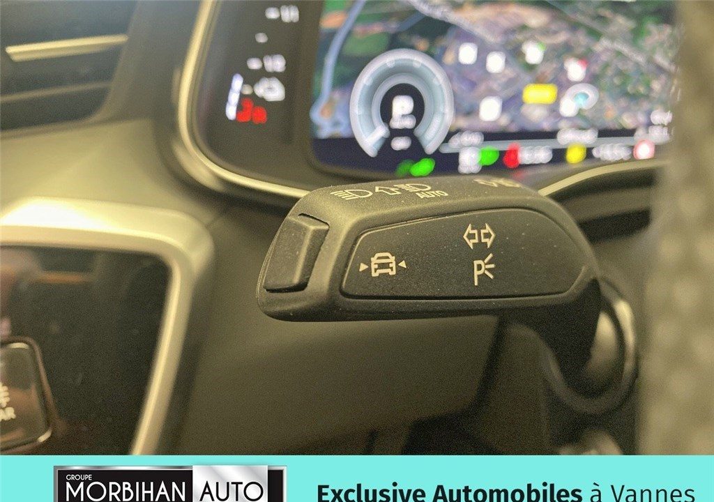 AUDI A6 AVANT 50 TFSIE 299 CH S TRONIC 7 QUATTRO
