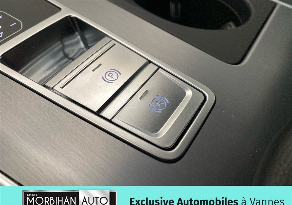 AUDI A6 AVANT 50 TFSIE 299 CH S TRONIC 7 QUATTRO