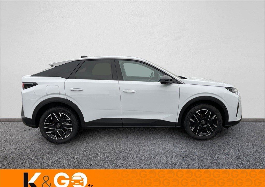 PEUGEOT 3008 HYBRID 136 E-DCS6