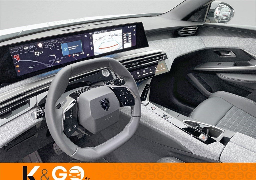 PEUGEOT 3008 HYBRID 136 E-DCS6