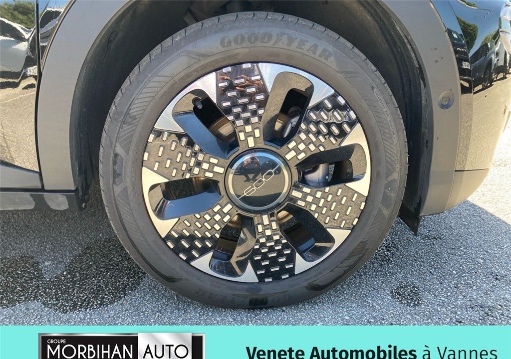 FIAT 600 1.2 HYBRID 100CH DCT6
