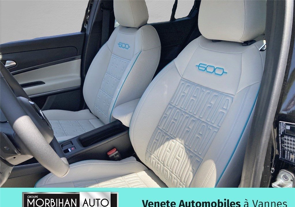 FIAT 600 1.2 HYBRID 100CH DCT6