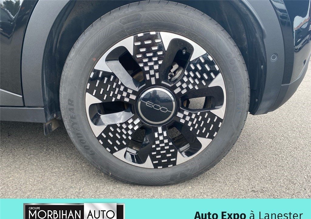 FIAT 600 1.2 HYBRID 100CH DCT6
