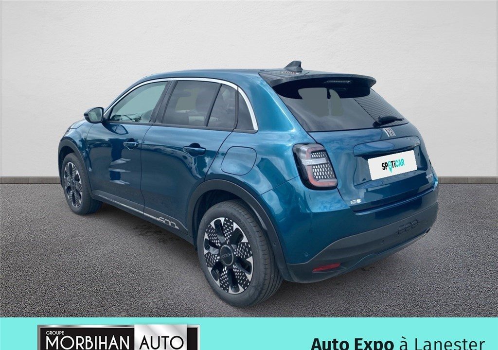 FIAT 600 1.2 HYBRID 100CH DCT6