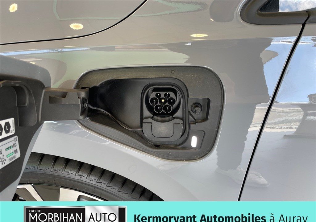 VOLKSWAGEN GOLF 1.5 EHYBRID 204 DSG6