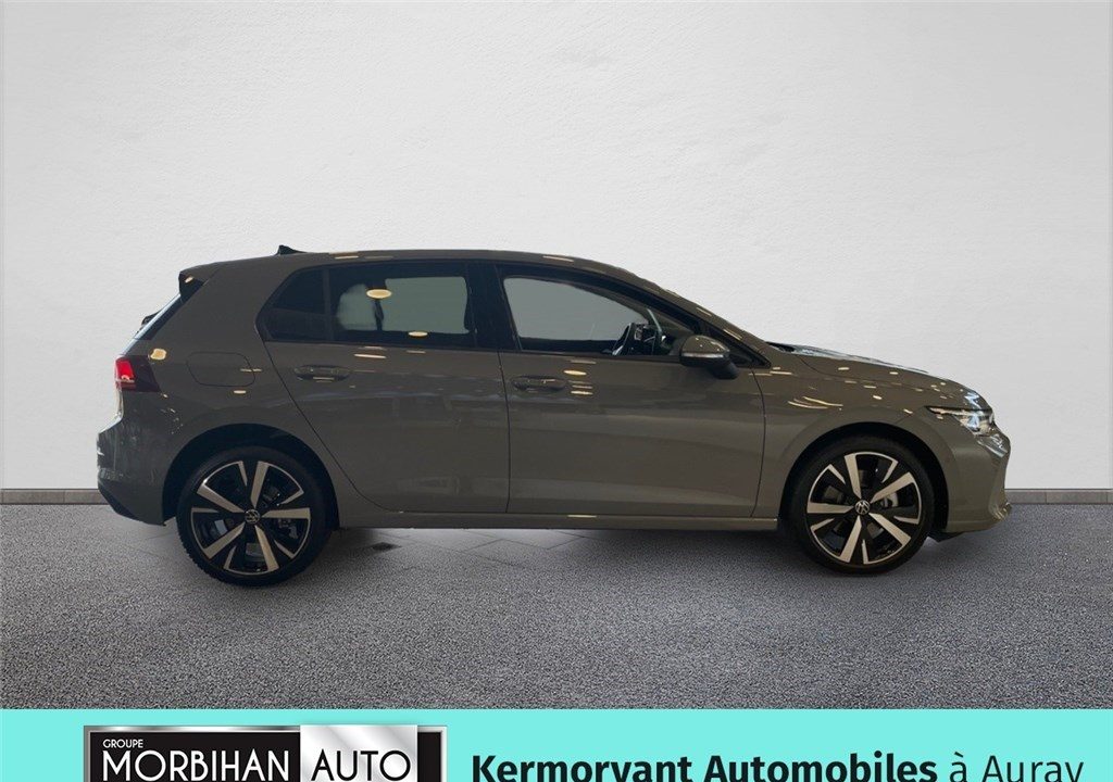 VOLKSWAGEN GOLF 1.5 EHYBRID 204 DSG6