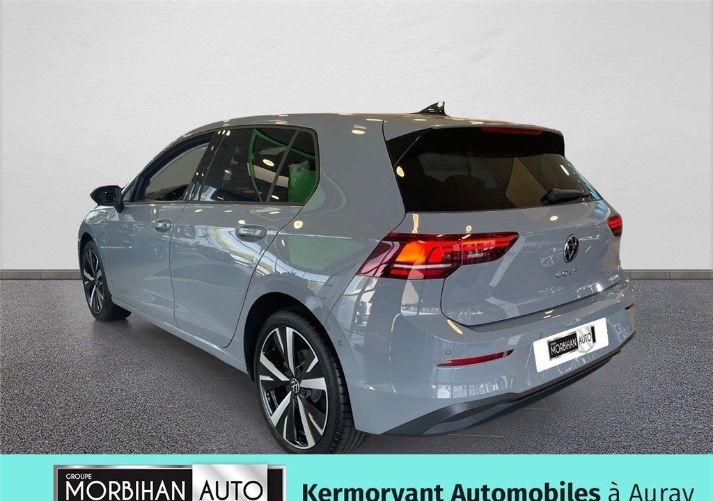 VOLKSWAGEN GOLF 1.5 EHYBRID 204 DSG6