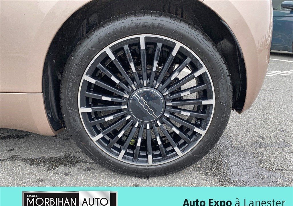 FIAT 500e BERLINE MY22 SERIE 1 STEP 2 E 118 CH