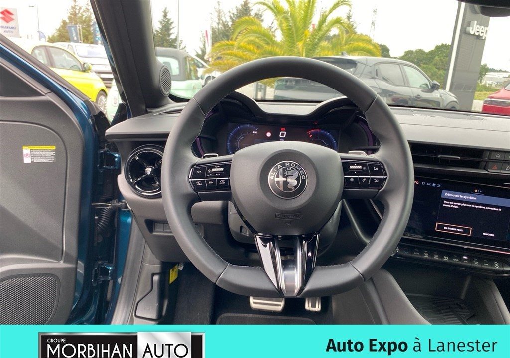 ALFA ROMEO JUNIOR 1.2 IBRIDA 136 CH EDCT6