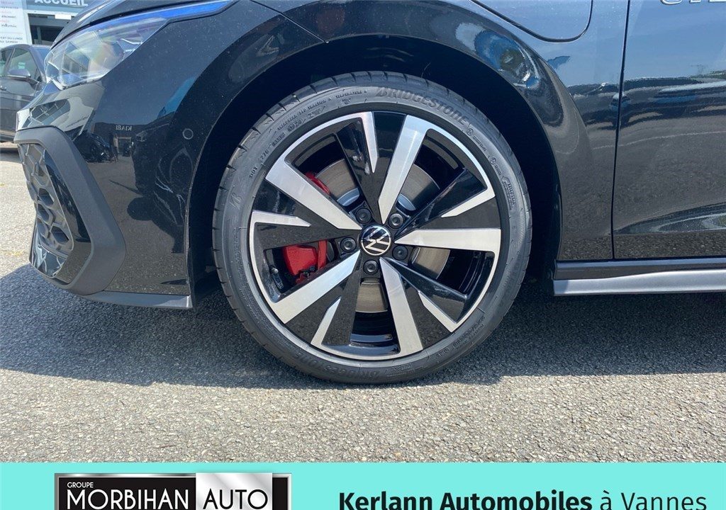 VOLKSWAGEN GOLF 1.5 EHYBRID 272 DSG6