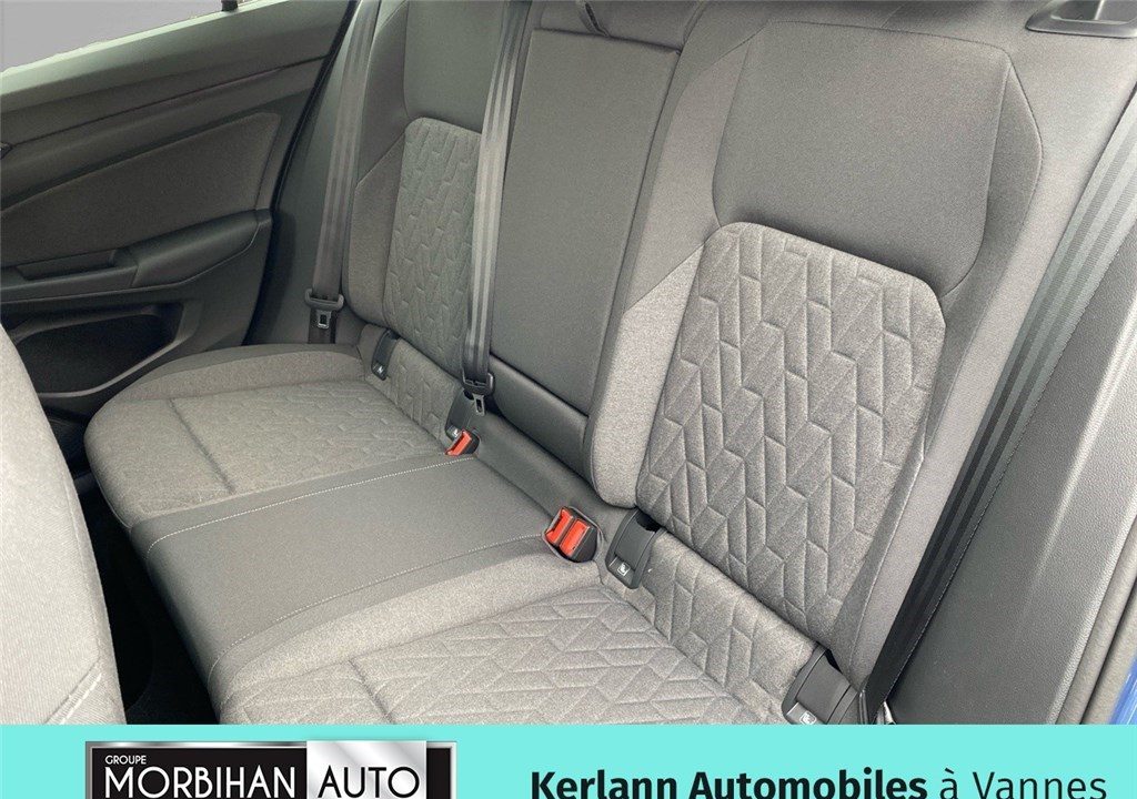 VOLKSWAGEN GOLF 1.5 EHYBRID 204 DSG6