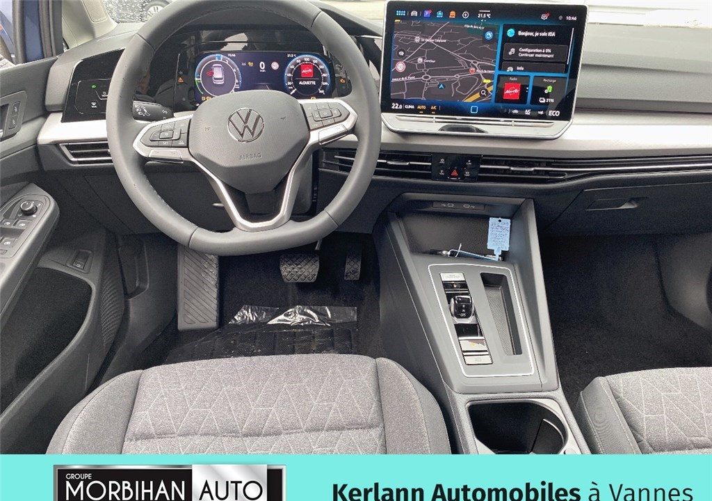 VOLKSWAGEN GOLF 1.5 EHYBRID 204 DSG6