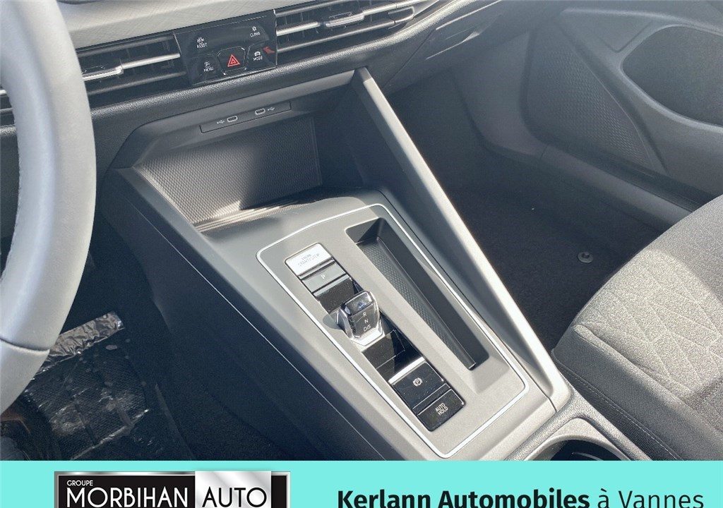 VOLKSWAGEN GOLF 1.5 EHYBRID 204 DSG6