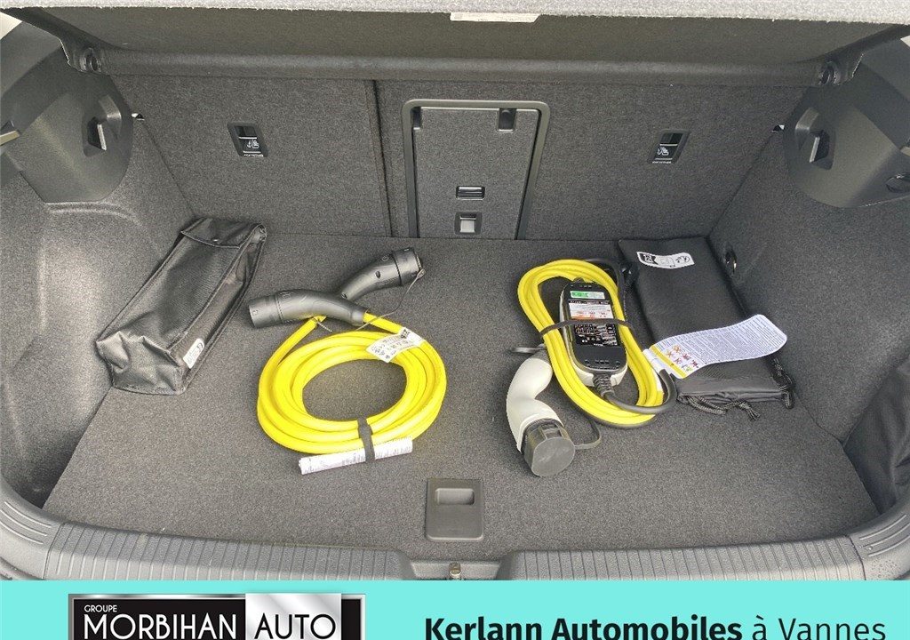 VOLKSWAGEN GOLF 1.5 EHYBRID 204 DSG6