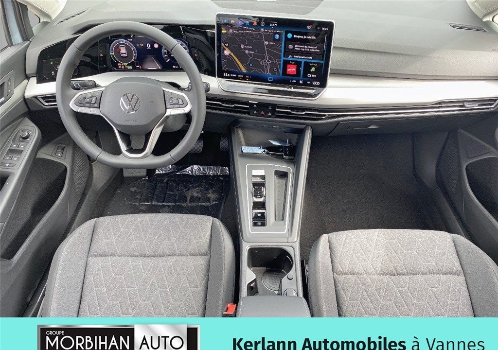 VOLKSWAGEN GOLF 1.5 EHYBRID 204 DSG6