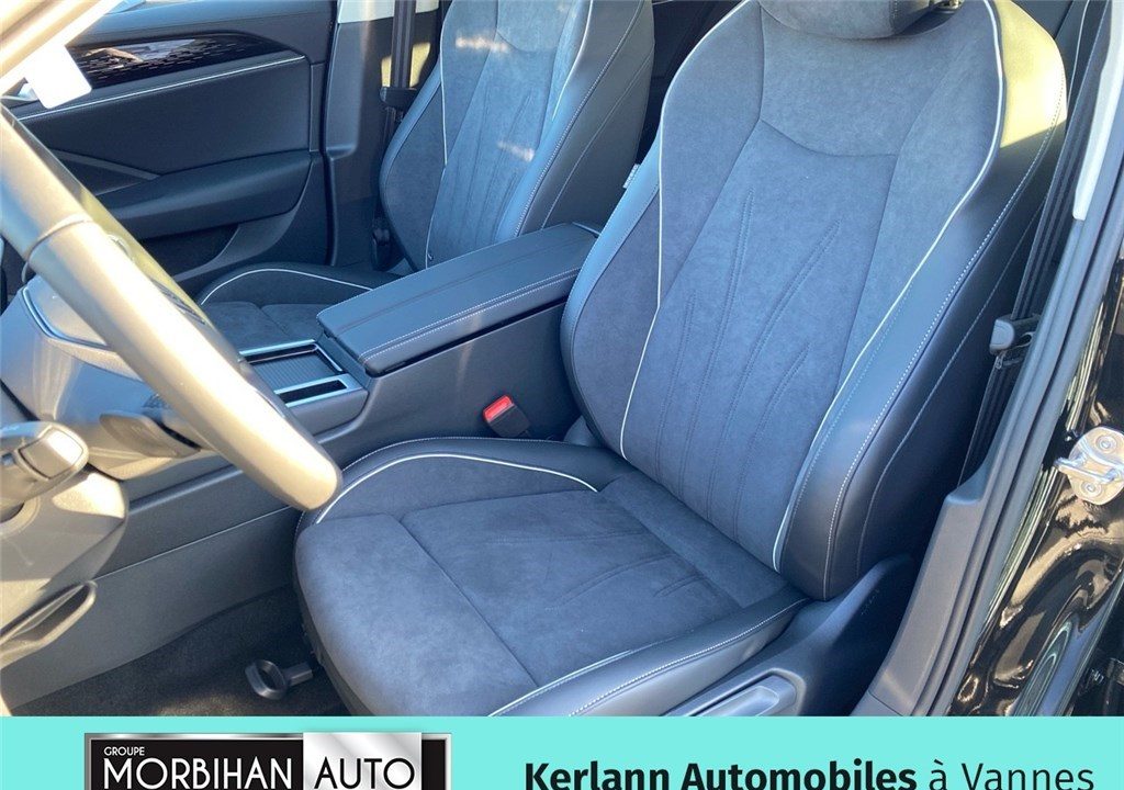 VOLKSWAGEN PASSAT 1.5 EHYBRID 204 DSG6