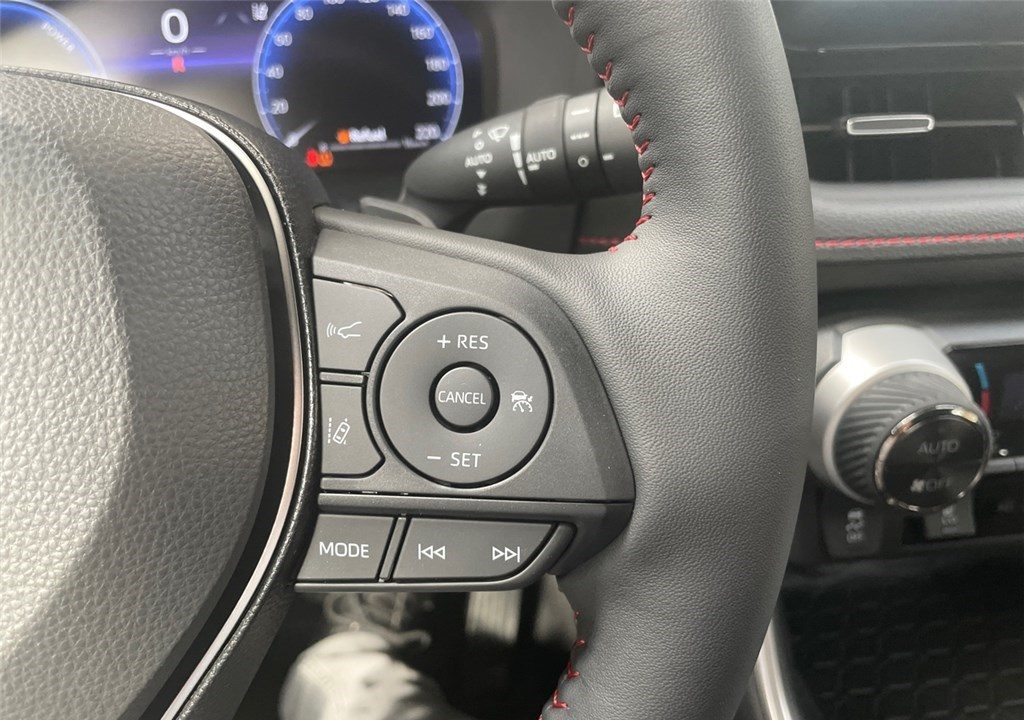 SUZUKI ACROSS 2.5 HYBRIDE RECHARGEABLE