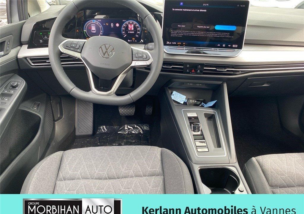 VOLKSWAGEN GOLF 1.5 EHYBRID 204 DSG6