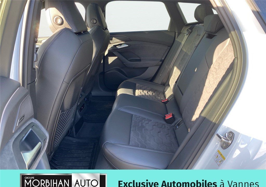 AUDI A6 E-TRON AVANT PERFORMANCE 367 CH 100 KWH