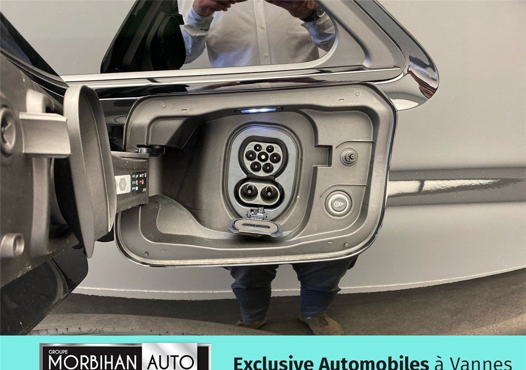 AUDI A6 E-TRON AVANT PERFORMANCE 367 CH 100 KWH