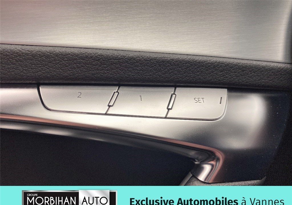 AUDI A6 AVANT 50 TFSIE 299 CH S TRONIC 7 QUATTRO