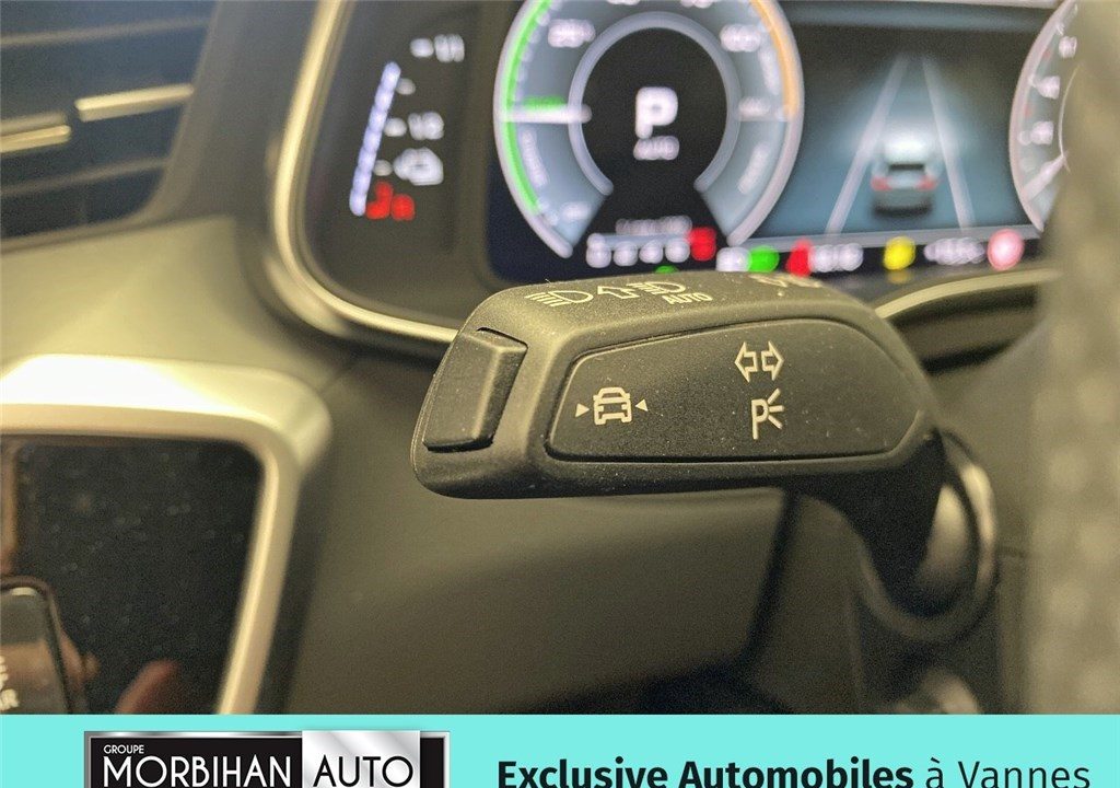 AUDI A6 AVANT 50 TFSIE 299 CH S TRONIC 7 QUATTRO