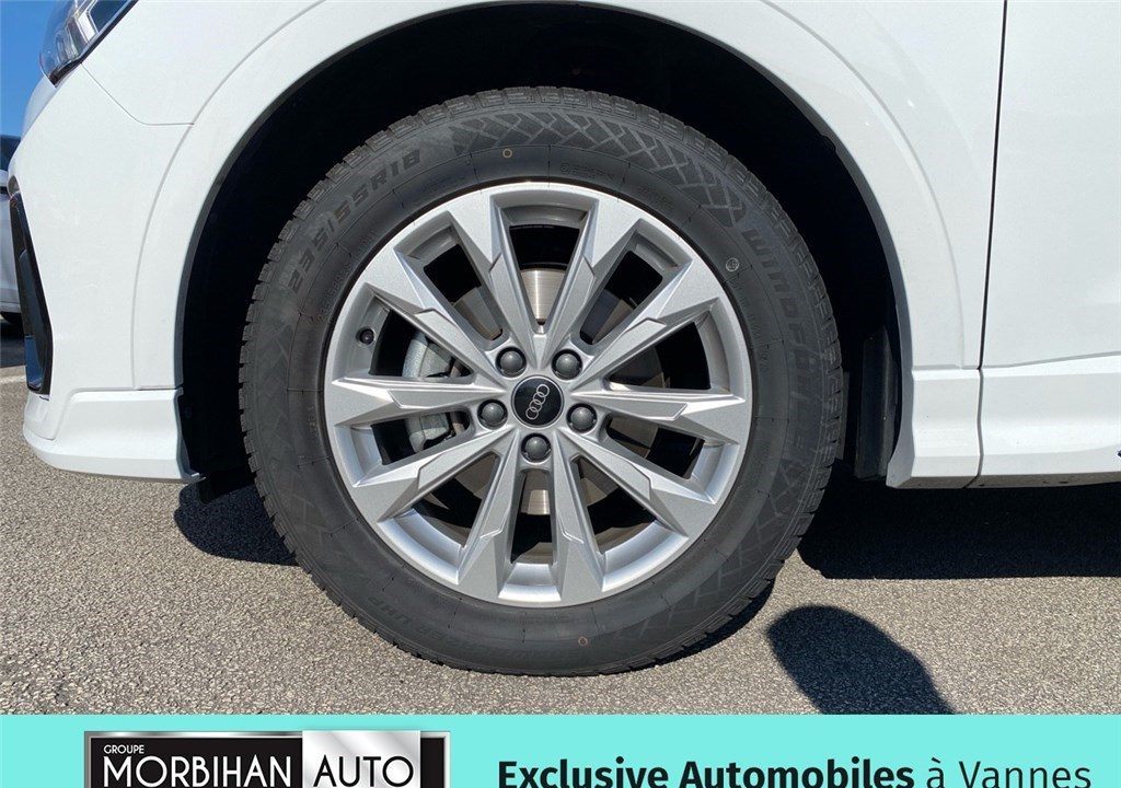 AUDI Q3 35 TFSI 150 CH S TRONIC 7