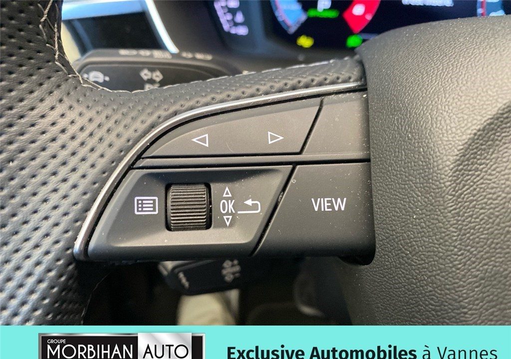 AUDI Q3 35 TFSI 150 CH S TRONIC 7