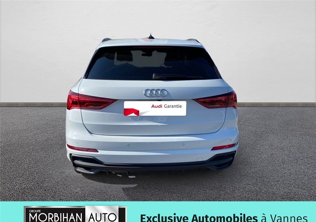 AUDI Q3 35 TFSI 150 CH S TRONIC 7