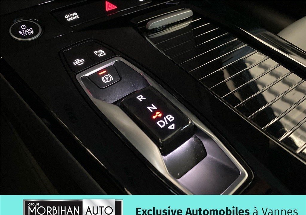 AUDI A6 E-TRON AVANT PERFORMANCE 367 CH 100 KWH