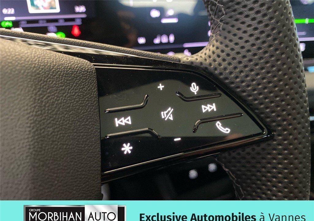 AUDI A6 E-TRON AVANT PERFORMANCE 367 CH 100 KWH