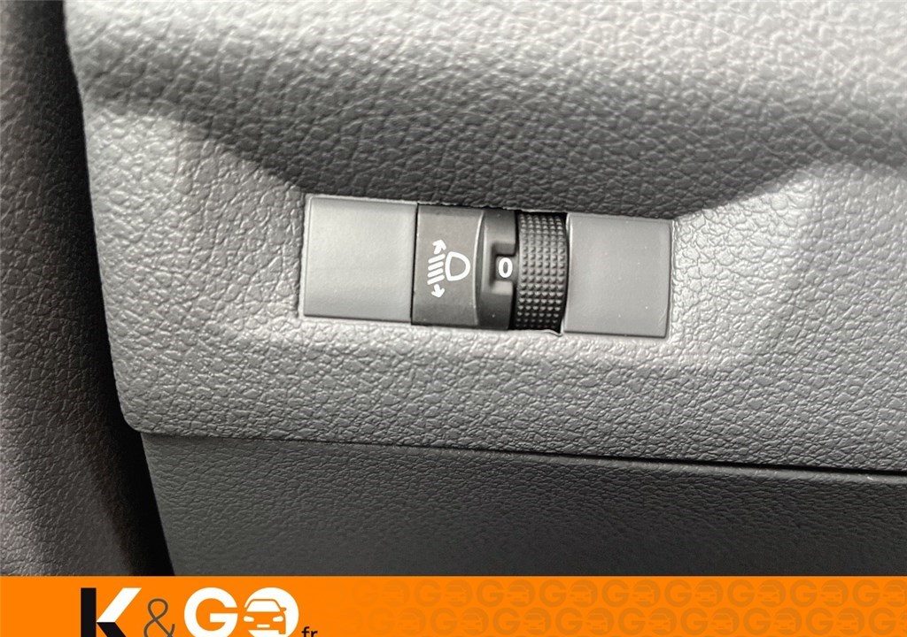 PEUGEOT EXPERT FOURGON LOISIRS FGN TOLE STANDARD 1.5 BLUEHDI 120 S&S BVM6