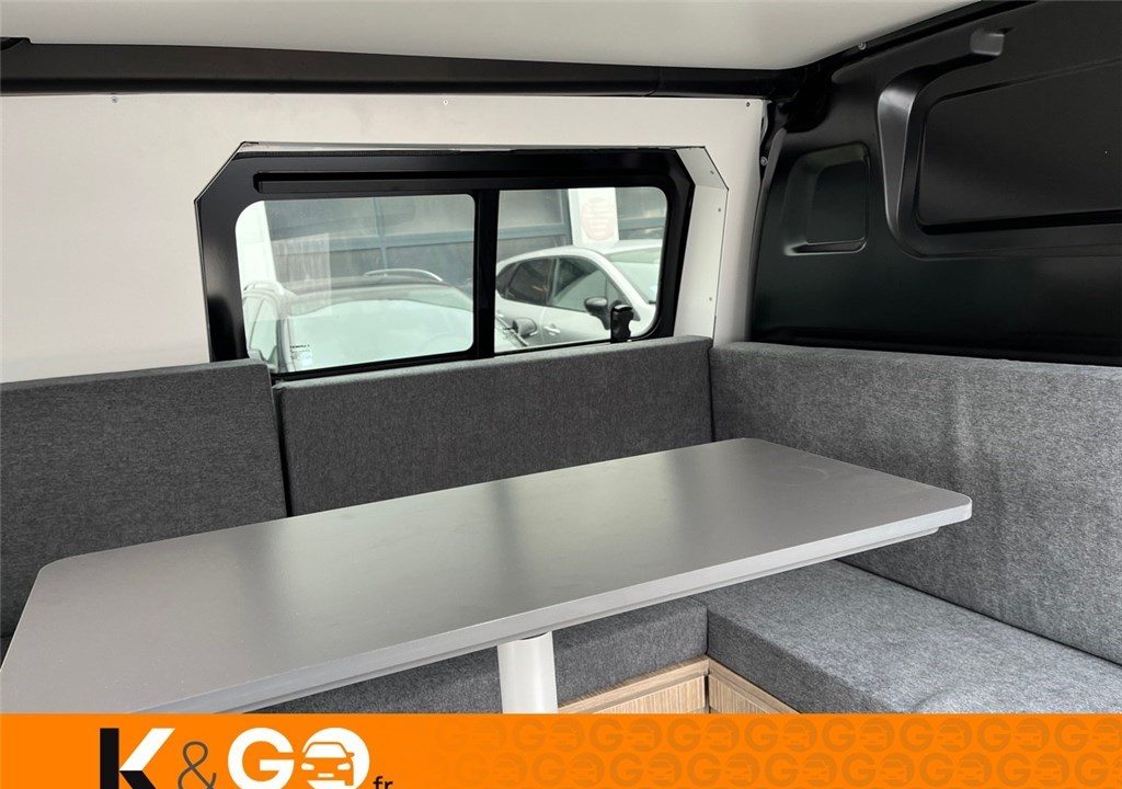 PEUGEOT EXPERT FOURGON LOISIRS FGN TOLE STANDARD 1.5 BLUEHDI 120 S&S BVM6