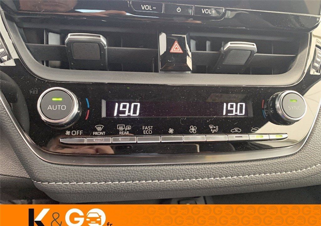 TOYOTA COROLLA HYBRIDE 140CH