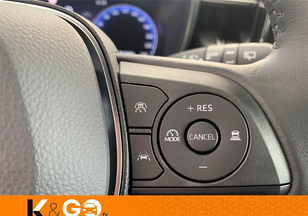 TOYOTA COROLLA HYBRIDE 140CH