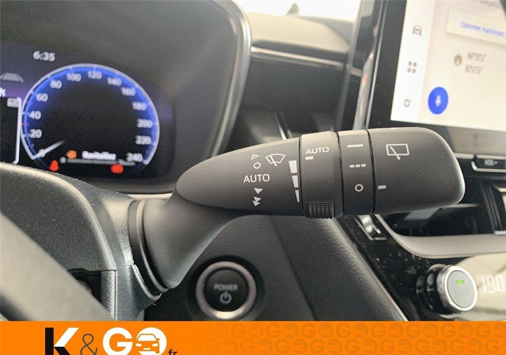 TOYOTA COROLLA HYBRIDE 140CH