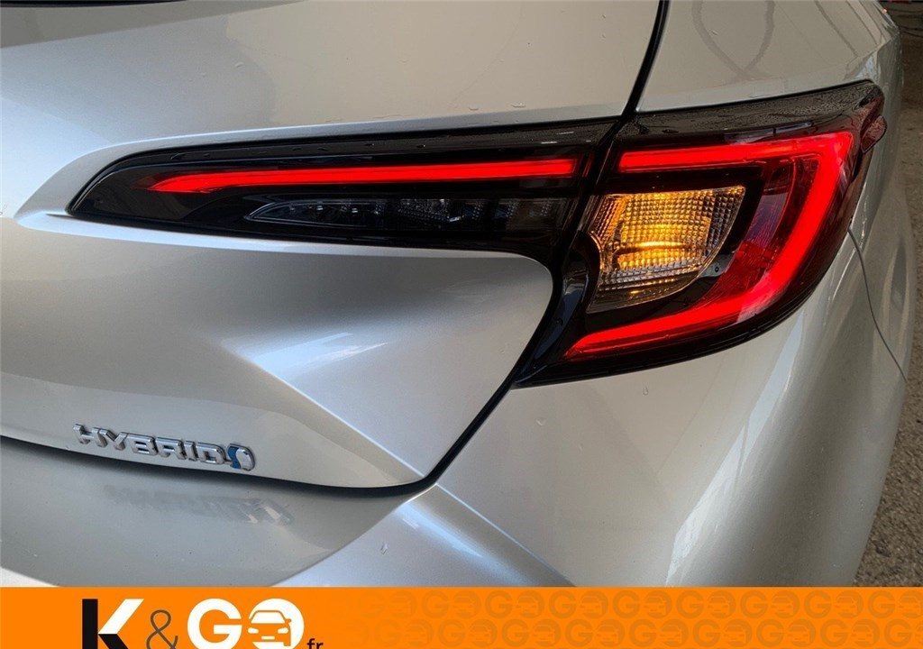 TOYOTA COROLLA HYBRIDE 140CH