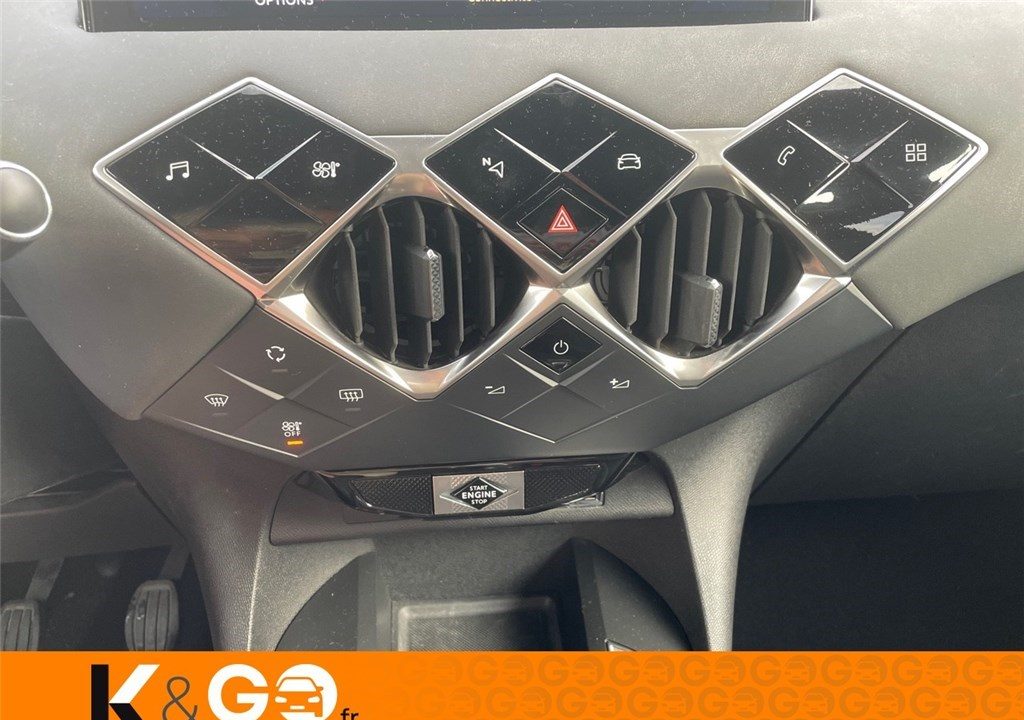 DS DS 3 CROSSBACK DS3 Crossback BlueHDi 100 BVM6