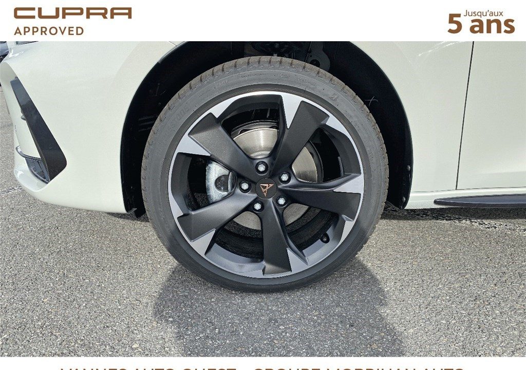 CUPRA LEON 1.5 ETSI HYBRID 150 CH DSG7