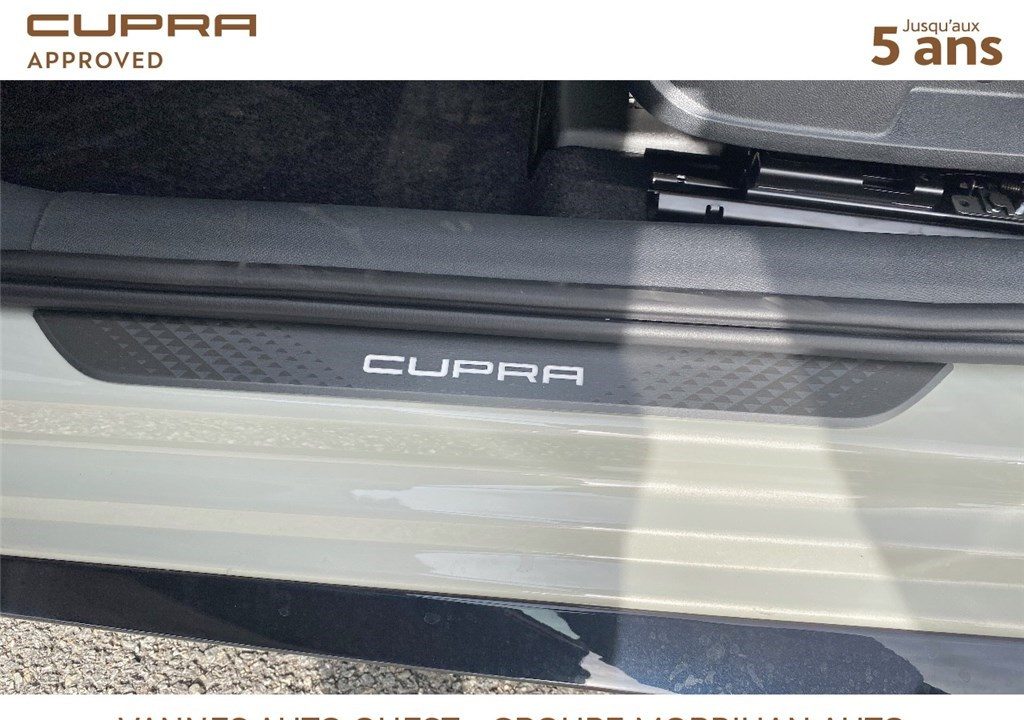 CUPRA LEON 1.5 ETSI HYBRID 150 CH DSG7