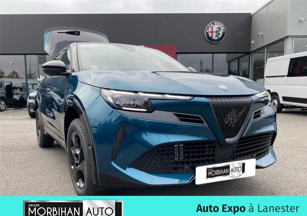 ALFA ROMEO JUNIOR 1.2 IBRIDA 136 CH EDCT6