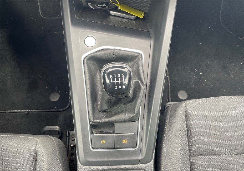 VOLKSWAGEN GOLF 1.0 TSI OPF 110 BVM6