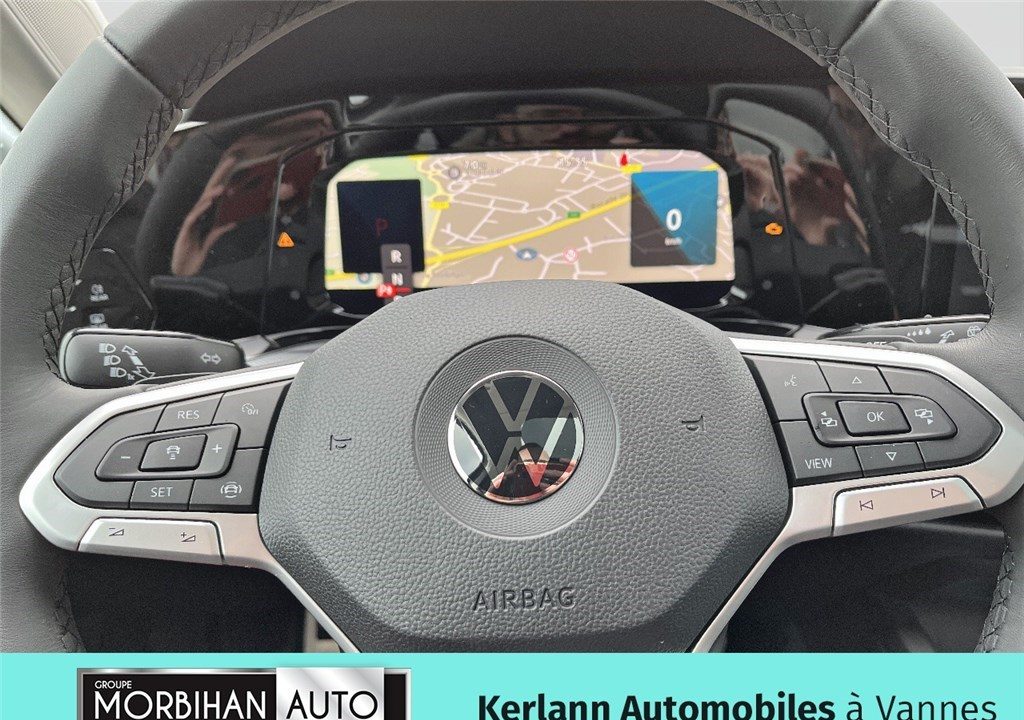 VOLKSWAGEN Golf 1,5 Life eT096eTSID7A 1.5 ETSI OPF 130 DSG7