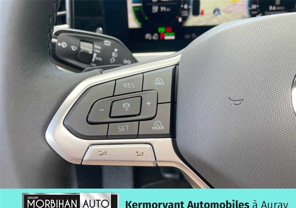 VOLKSWAGEN PASSAT 1.5 EHYBRID 272 DSG6