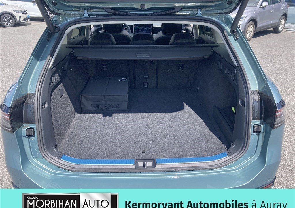 VOLKSWAGEN PASSAT 1.5 EHYBRID 272 DSG6