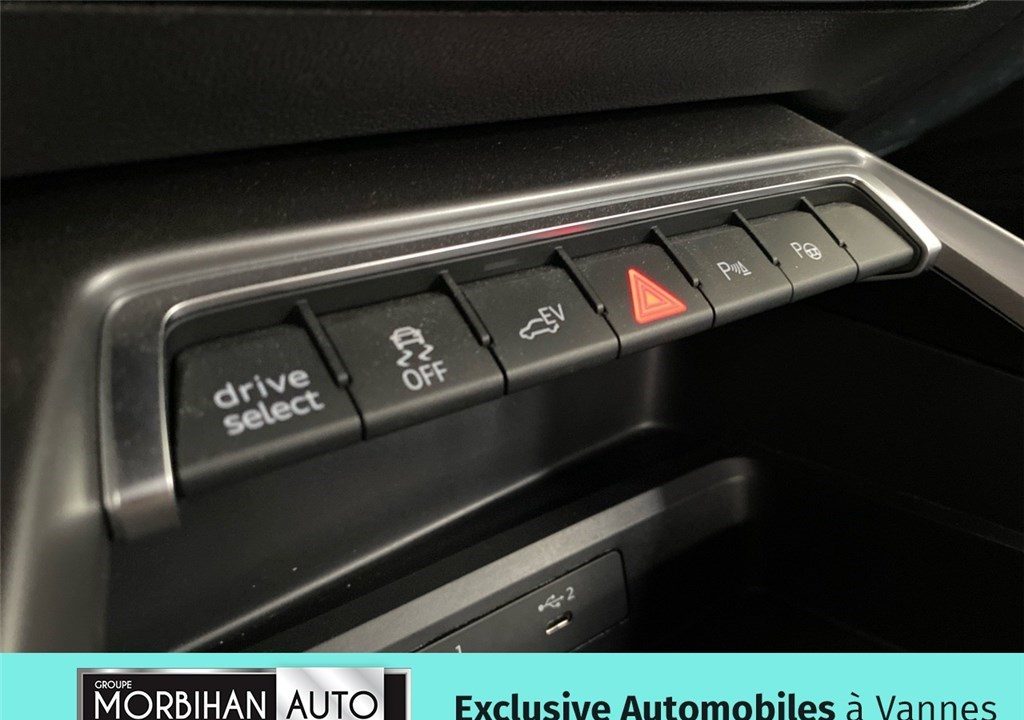 AUDI A3 SPORTBACK 40 TFSIE 204 S TRONIC 6